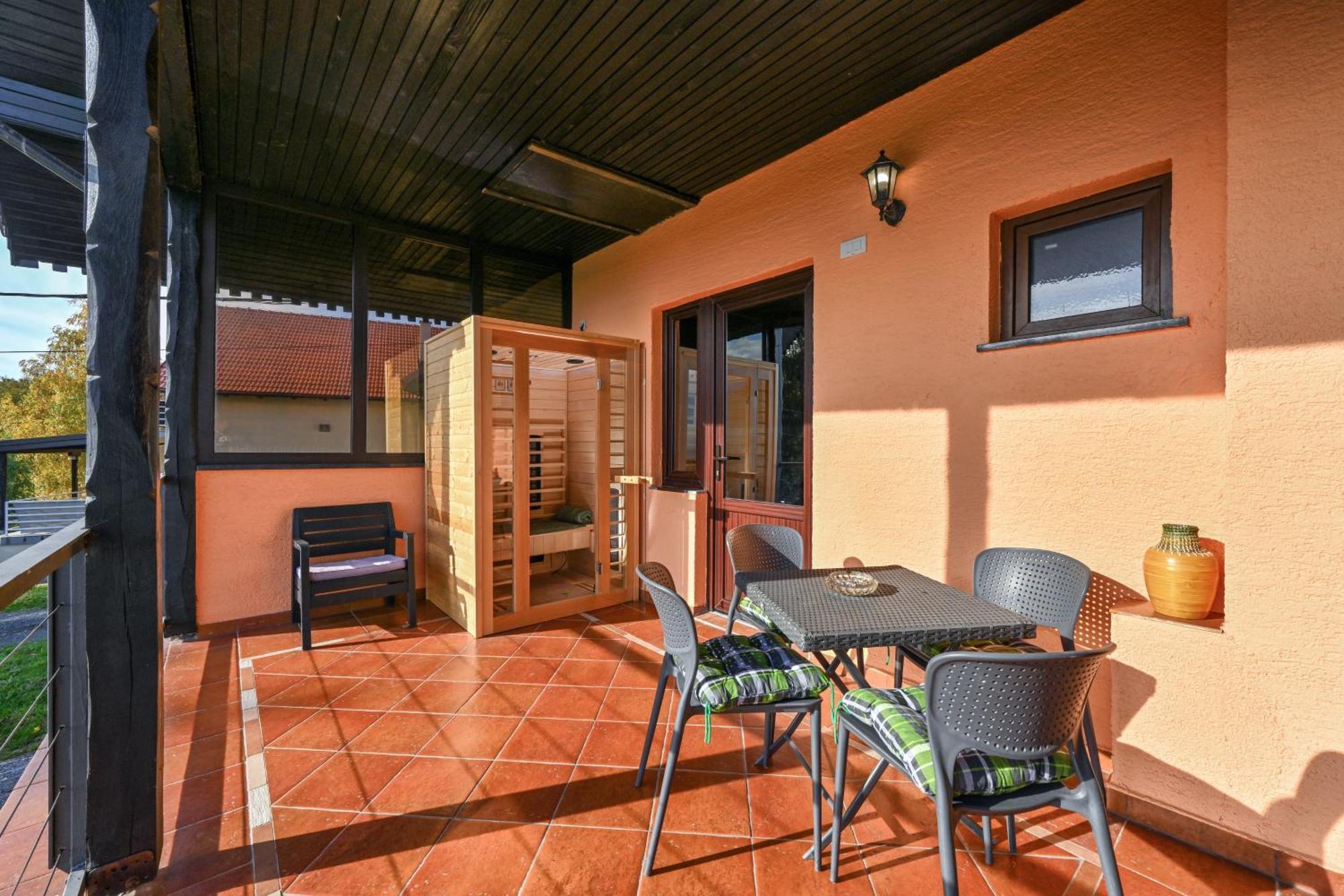 Juras Country House, Bazen, Sauna ,Hot Tube,Vrt Sveti Ivan Zelina Ngoại thất bức ảnh