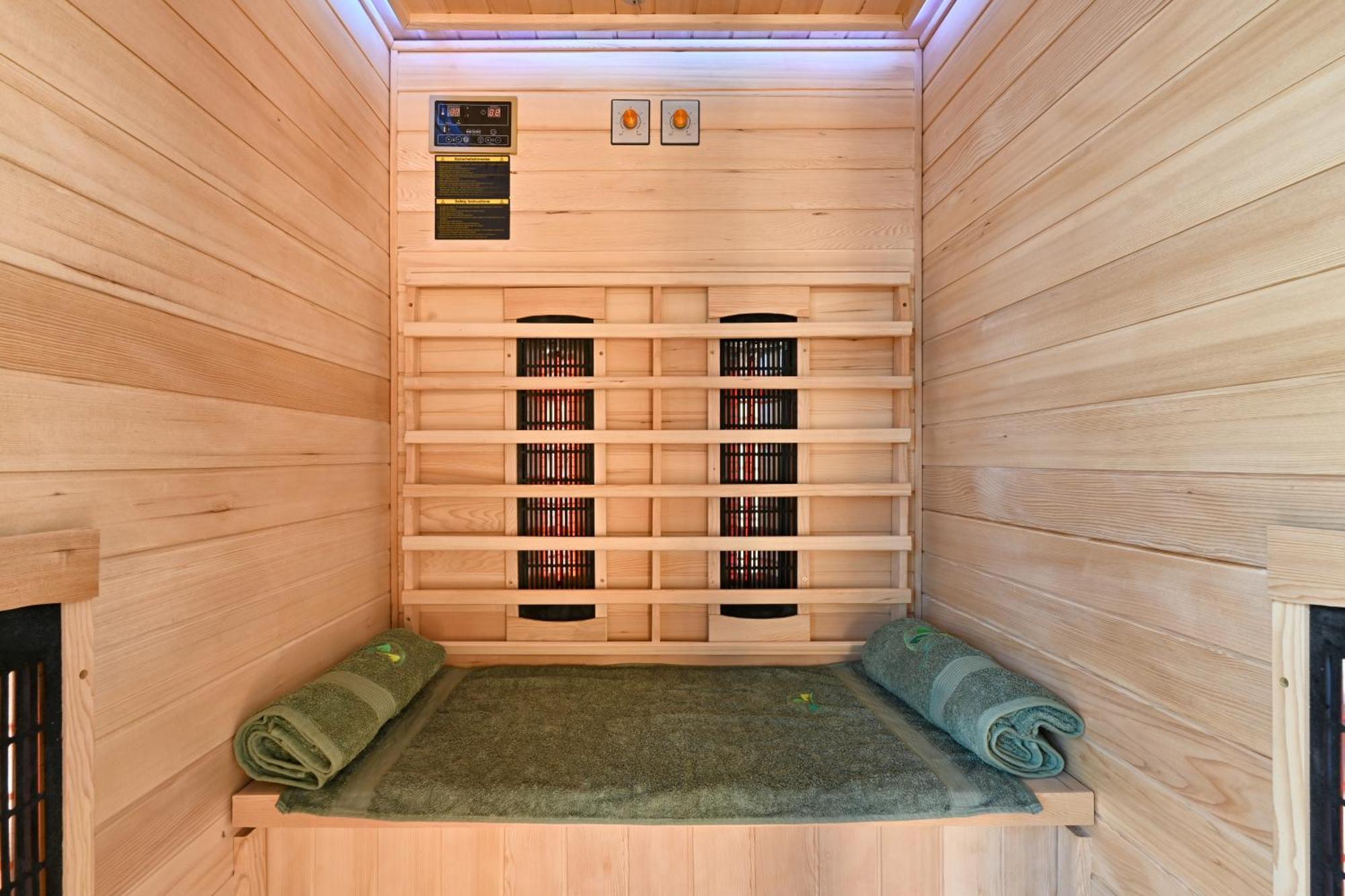Juras Country House, Bazen, Sauna ,Hot Tube,Vrt Sveti Ivan Zelina Ngoại thất bức ảnh